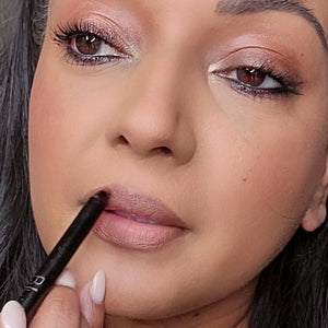 PRO Lip Liner
